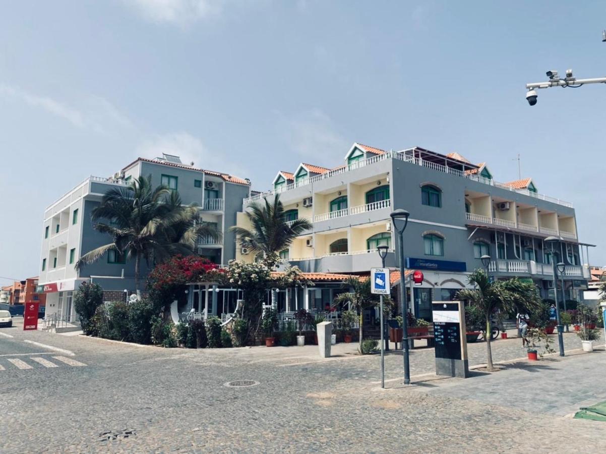 Aparthotel Nhaterra Santa Maria Bagian luar foto