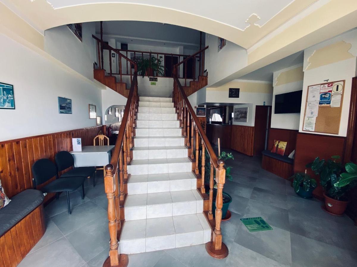 Aparthotel Nhaterra Santa Maria Bagian luar foto